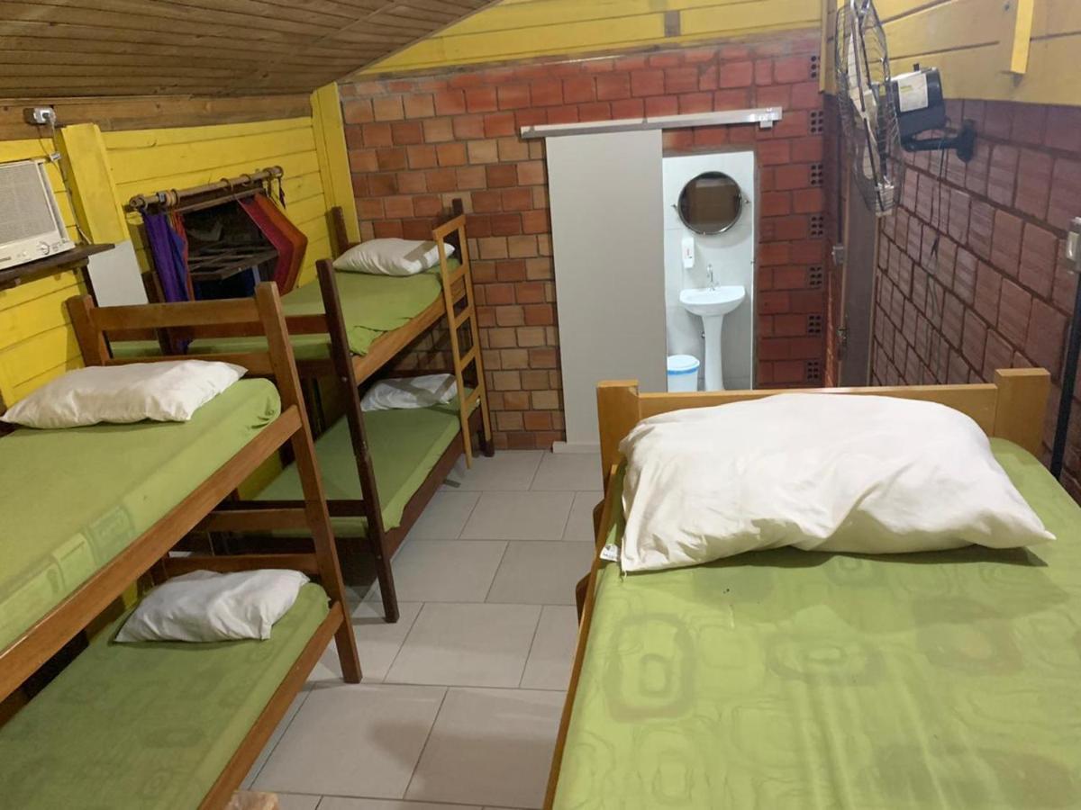 Hostel Encantadas Ecologic 일랴 두 멜 외부 사진